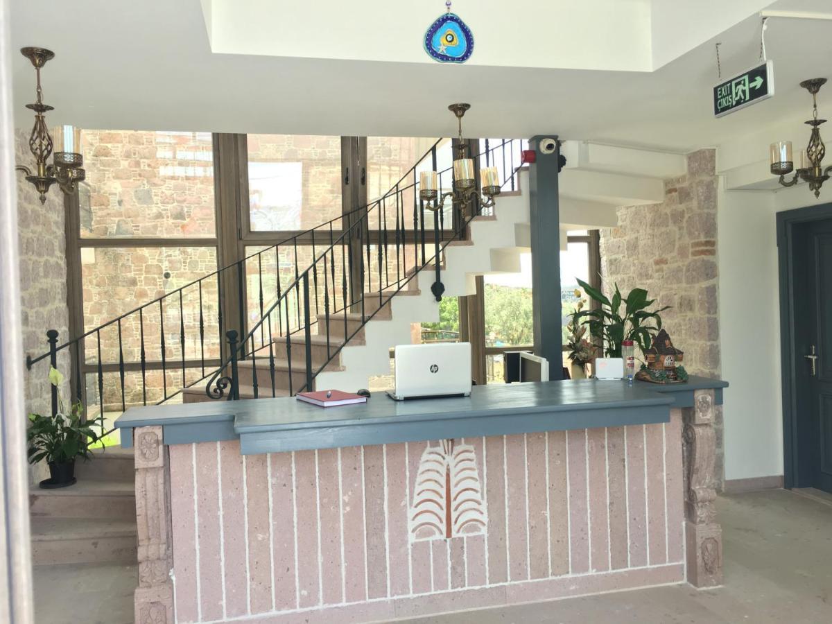 Cunda Mira Butik Otel Ayvalı Exterior foto
